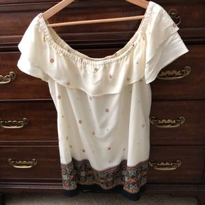 Dr 2 ladies boho top. Size XL NWOT